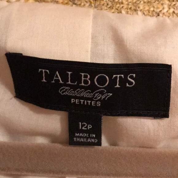 Blazer - Picture 3 of 6